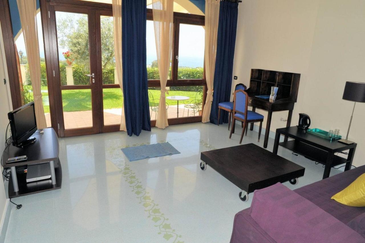 Tenuta Santa Tecla Acireale Szoba fotó